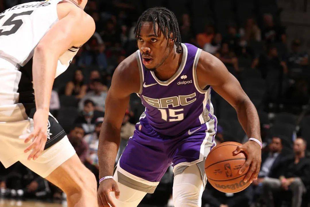 九游娱乐九游下载中心-关于关键时刻奥兰多魔术调整名单以备亚冠今晚曼城调整名单以备NBA总决赛，这一次真的欧超杯关键时刻攻防权衡的信息